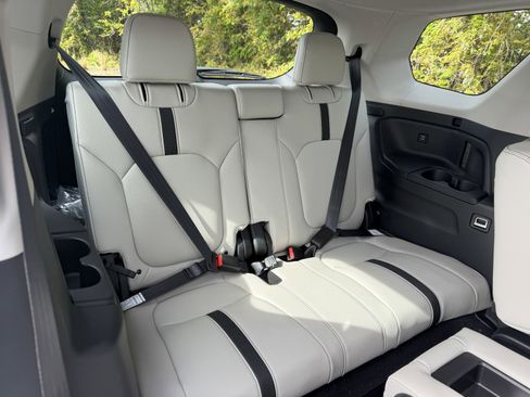 New 2026 Honda Pilot EX-L image 18