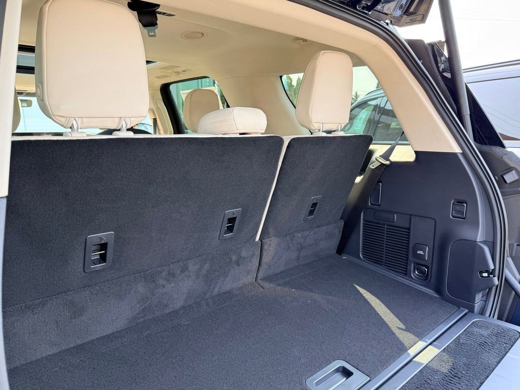 New 2027 Lincoln Navigator Reserve w/ Jet Appearance Package AWD/4WD image 30