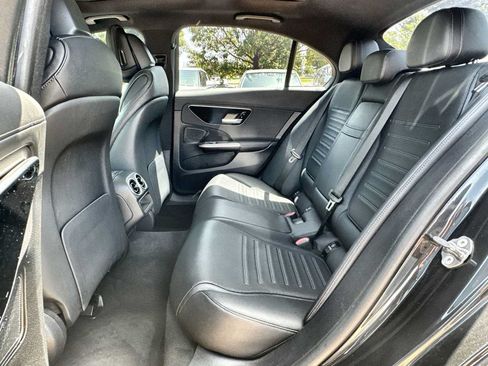 Used 2023 Mercedes-Benz C 300 4MATIC Sedan image 12