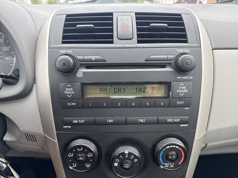 Used 2009 Toyota Corolla LE FWD image 37