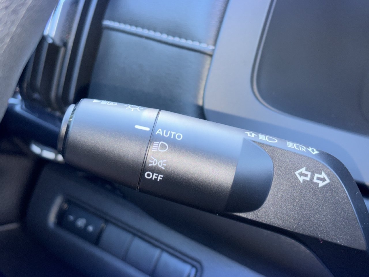 Certified 2025 Nissan Pathfinder S AWD/4WD image 17