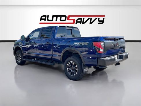 Used 2023 Nissan Titan PRO-4X w/ Pro-4x Convenience Package image 5