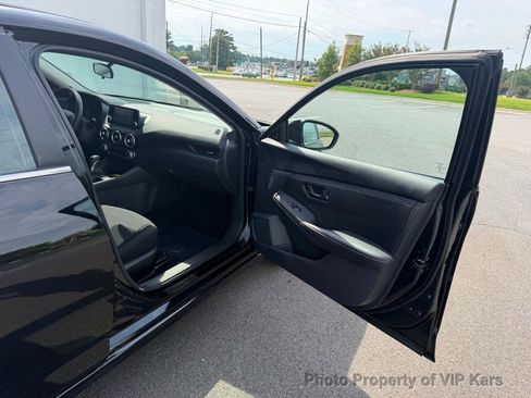 Used 2024 Nissan Sentra S FWD image 12