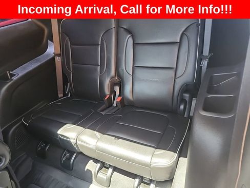Used 2023 GMC Acadia Denali w/ Denali Ultimate Package FWD image 5