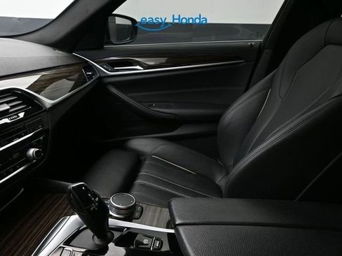 Used 2021 BMW 530i xDrive w/ Convenience Package image 13