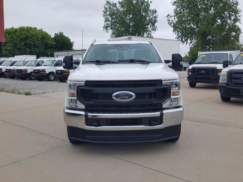Used 2022 Ford F250 XL w/ Power Equipment Group AWD/4WD image 4