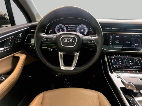 Used 2023 Audi Q7 3.0T Prestige w/ Prestige Package AWD/4WD image 6