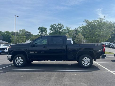 New 2025 Chevrolet Silverado 2500 LT w/ Safety Package AWD/4WD image 42
