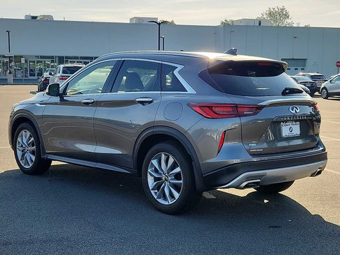 Used 2022 INFINITI QX50 Luxe AWD/4WD image 4
