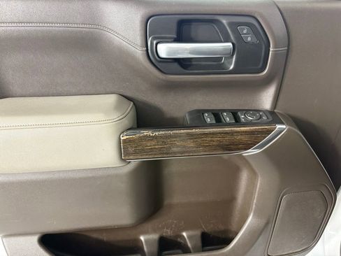 Used 2019 GMC Sierra 1500 SLE w/ SLE Value Package RWD image 18