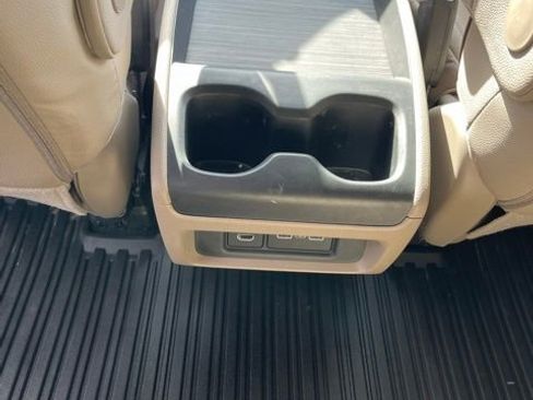 Used 2023 Honda Odyssey Elite image 35