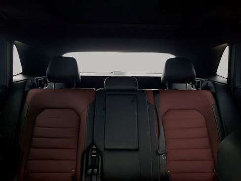 Used 2023 Volkswagen Atlas Cross Sport SEL Premium R-Line image 42