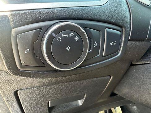 Used 2017 Ford Edge SEL w/ Equipment Group 201A AWD/4WD image 9