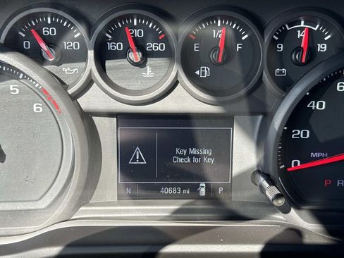 Certified 2024 Chevrolet Silverado 1500 Custom image 28