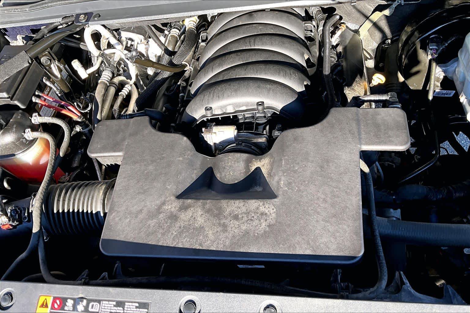 Used 2020 Chevrolet Tahoe LS AWD/4WD image 28