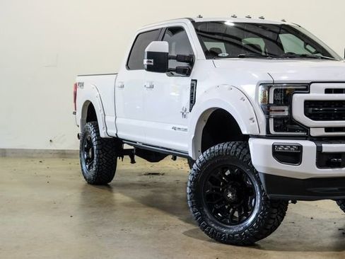 Used 2020 Ford F250 Lariat image 25
