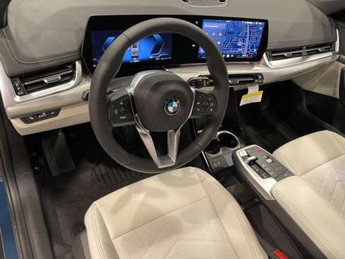 New 2026 BMW X1 xDrive28i w/ Convenience Package AWD/4WD image 7