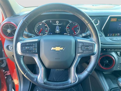 Used 2021 Chevrolet Blazer RS w/ Enhanced Convenience Package image 11