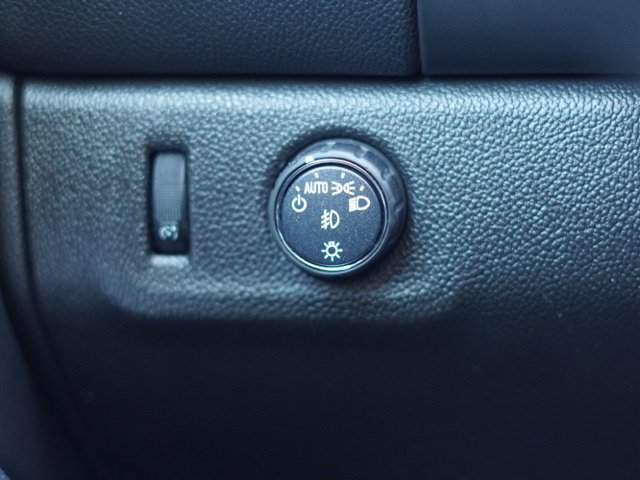 Used 2021 Chevrolet Colorado LT w/ LT Convenience Package RWD image 22