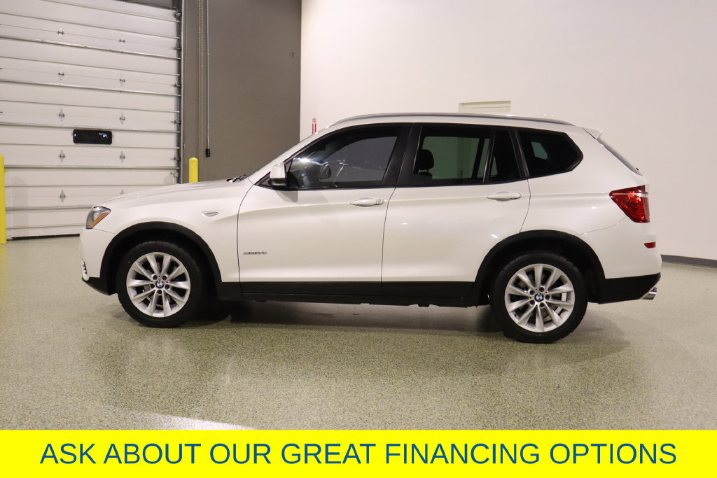 Used 2017 BMW X3 sDrive28i RWD image 5