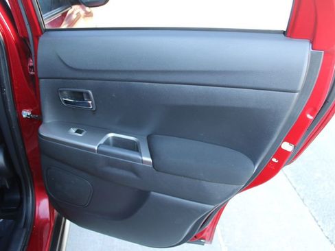 Used 2020 Mitsubishi Outlander Sport ES image 24