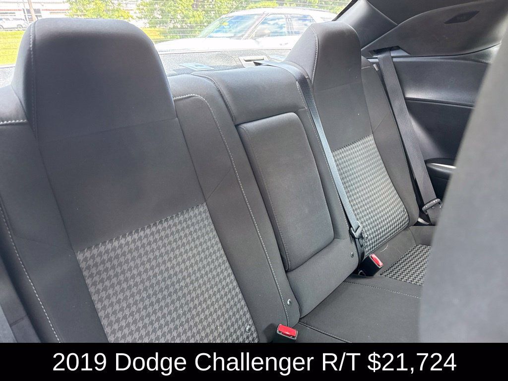 Used 2019 Dodge Challenger R/T w/ Blacktop Package RWD image 18