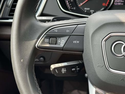 Used 2023 Audi Q5 2.0T Premium w/ Convenience Package AWD/4WD image 23