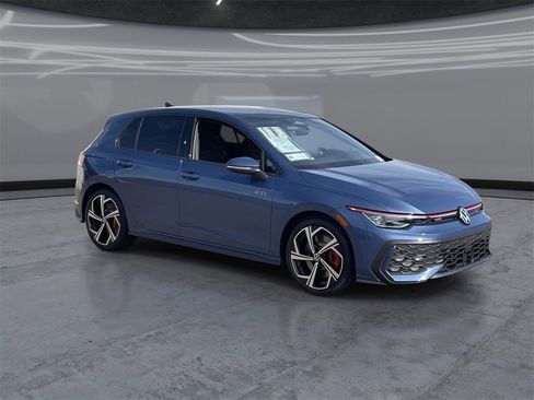 New 2026 Volkswagen GTI SE image 2