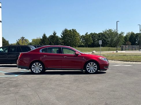 Used 2015 Lincoln MKS AWD w/ Equipment Group 201A image 8