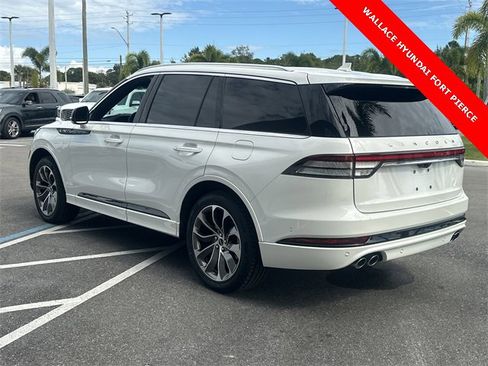 Used 2022 Lincoln Aviator Grand Touring w/ Equipment Group 301A image 9