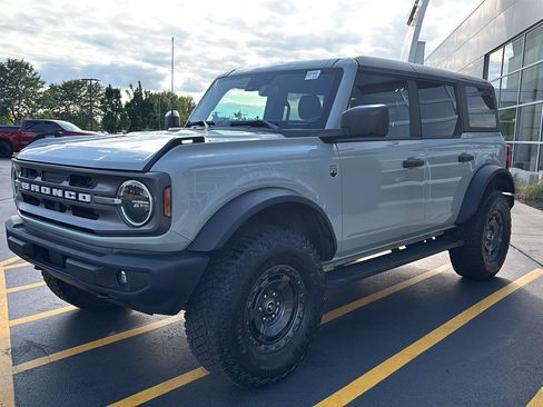 Used 2024 Ford Bronco Big Bend AWD/4WD image 8