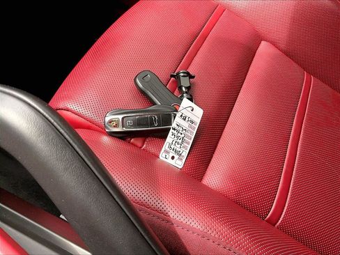 Certified 2023 Porsche Cayenne Platinum Edition AWD/4WD image 16