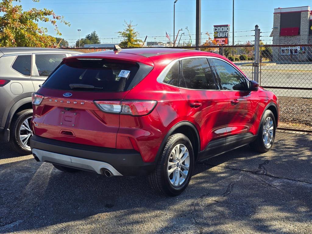 Used 2021 Ford Escape SE w/ Convenience Package FWD image 12