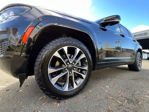 Used 2022 Jeep Grand Cherokee Overland image 10