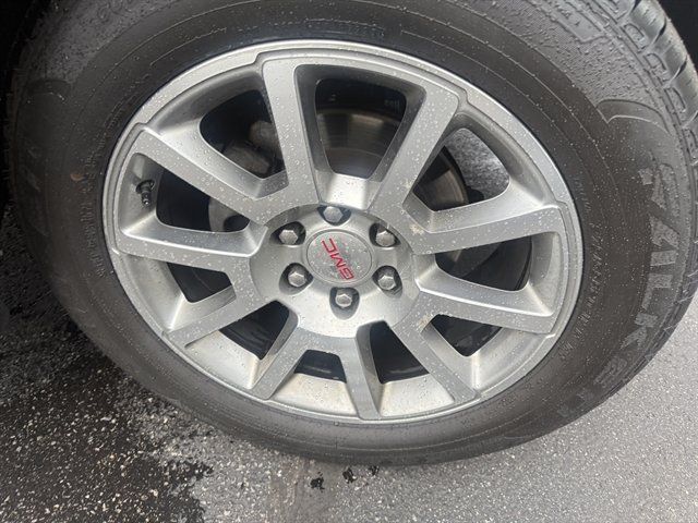 Used 2018 GMC Yukon Denali w/ Open Road Package AWD/4WD image 6