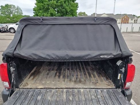 Used 2021 Toyota Tacoma SR AWD/4WD image 5