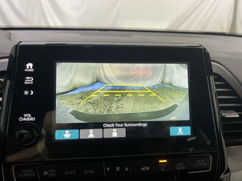 Used 2023 Honda Odyssey Sport image 17