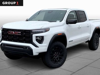 New 2026 GMC Canyon Elevation w/ Convenience Package