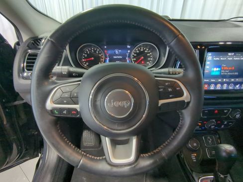 Used 2018 Jeep Compass Limited AWD/4WD image 27