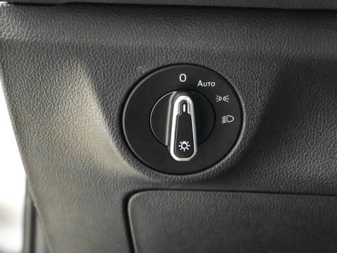 Used 2025 Volkswagen Jetta Sport FWD image 23