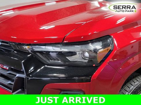 Certified 2024 Chevrolet Colorado Z71 w/ Z71 Convenience Package 2 image 8