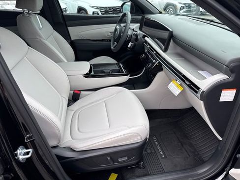 New 2026 Hyundai Tucson Limited image 12