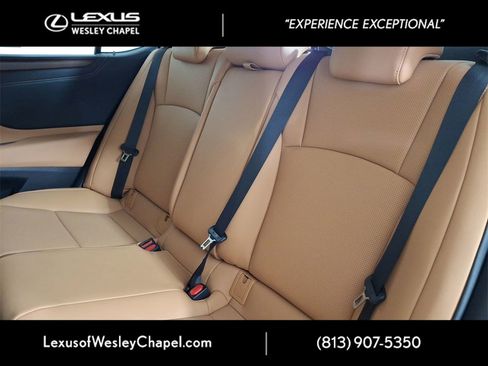New 2025 Lexus ES 350 w/ Premium Package image 15