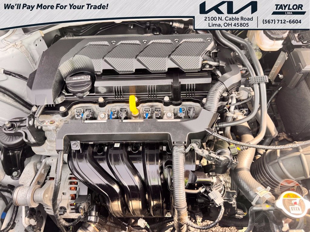 Used 2025 Hyundai Venue SEL FWD image 25