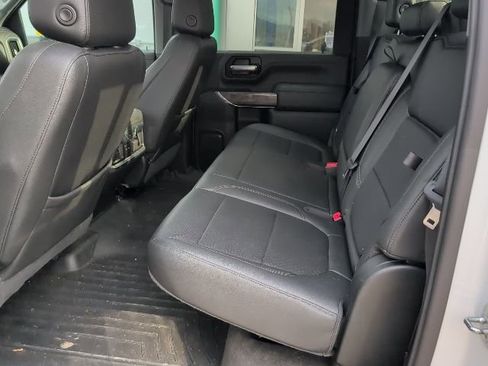 Used 2022 Chevrolet Silverado 2500 LTZ w/ LTZ Convenience Package image 4