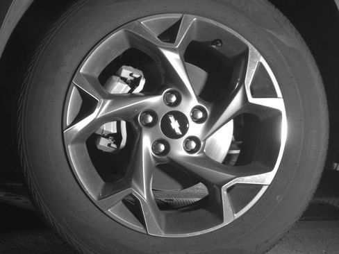 Used 2025 Chevrolet Trax LT w/ LT Convenience Package image 12