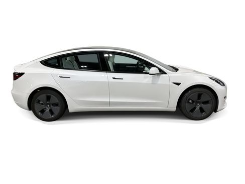 Certified 2022 Tesla Model 3 RWD image 7