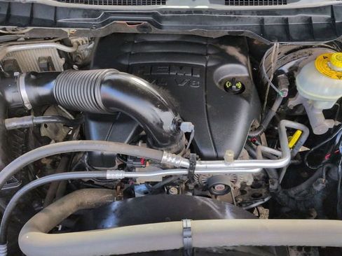 Used 2016 RAM 1500 Laramie image 31