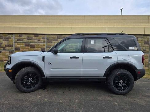 New 2026 Ford Bronco Sport Outer Banks w/ Sasquatch Outer Banks Package AWD/4WD image 7