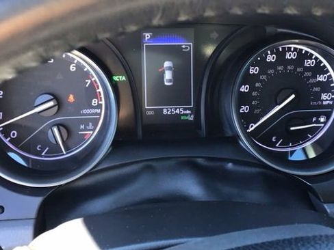 Used 2022 Toyota Camry SE image 21